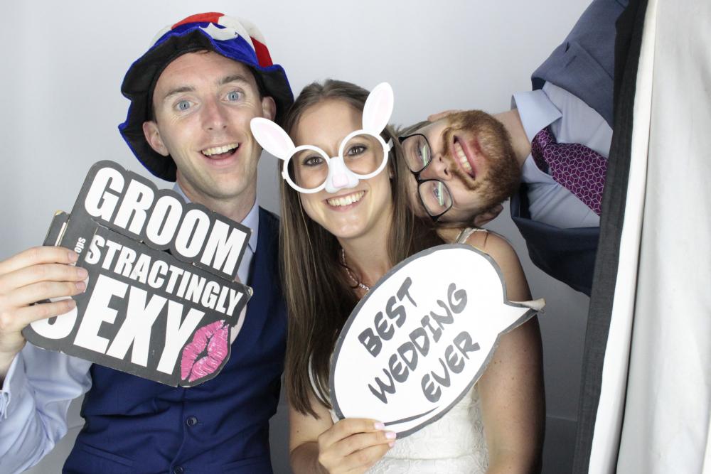 Laura & Matt's Wedding | View more photos from the event at gallery.myphotoboothexperience.co.uk/u/MyPhotoBoothExperienceLtd/Laura-Matts-Wedding